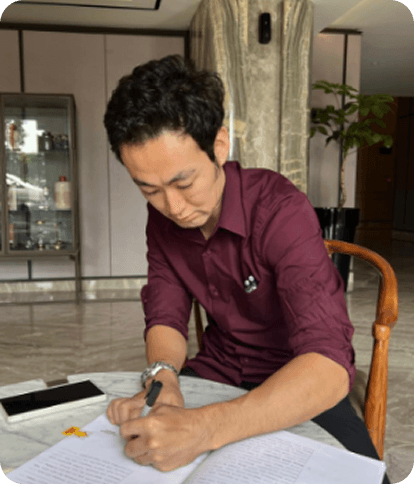 Eiki Takeuchi